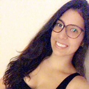 Meet your Posher, Daniela